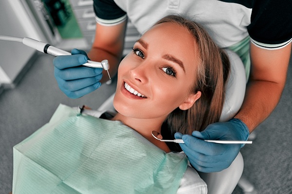 Teeth Straightening Options From A Cosmetic Dentist