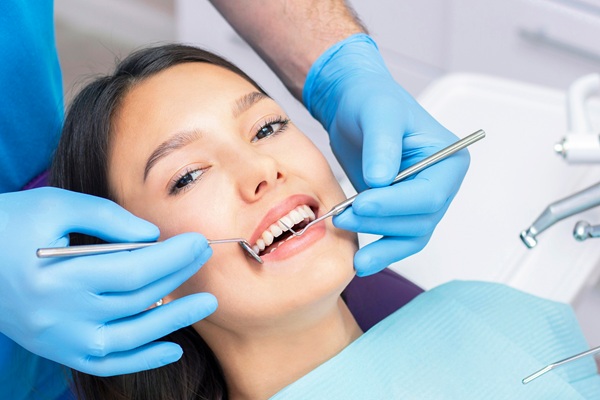 Dental Bonding: An Easy Way To Repair Chips, Cracks, And Gaps